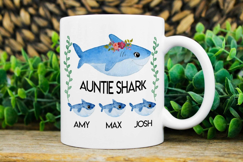 Auntie Gifts Auntie Shark Mug Custom Aunt Gift Christmas Gift For Aunt Aunt