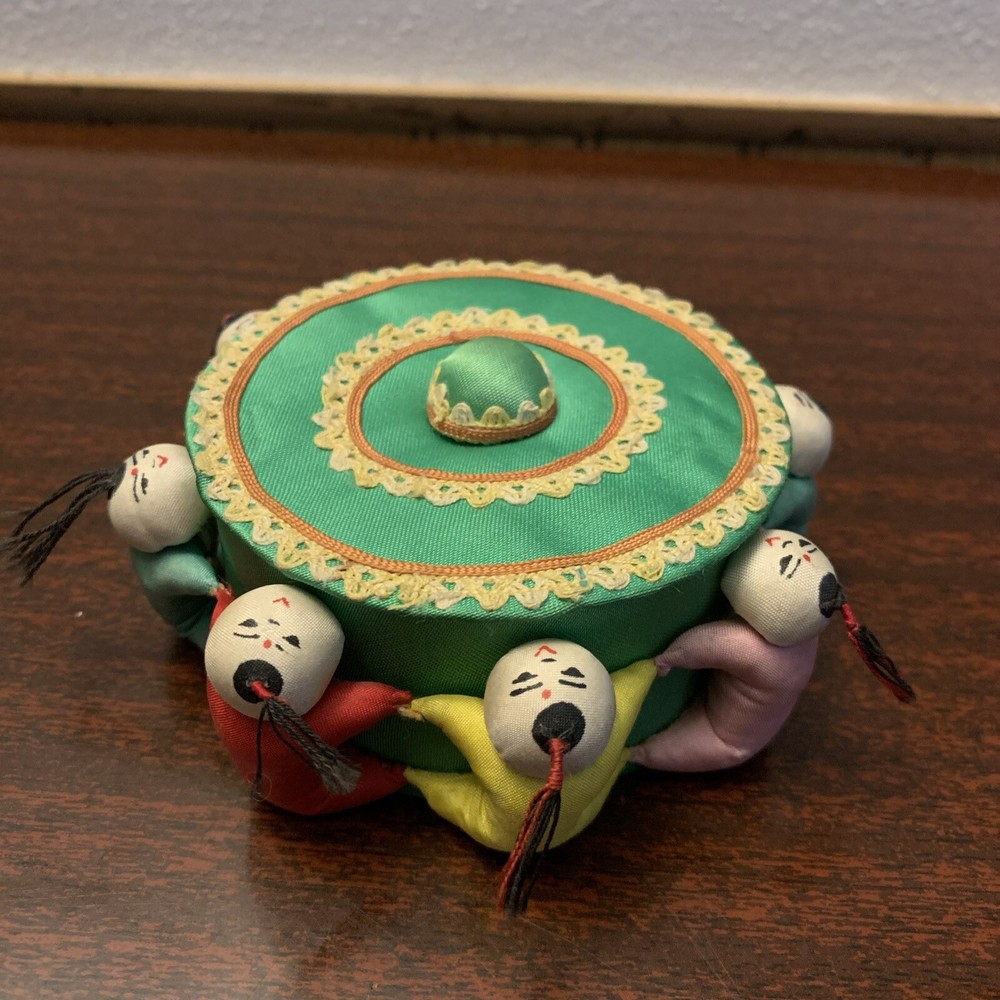 Chinese Round Trinket Box 3.25 Inch Diameter x 1.5 Inch Height Decorative Storage