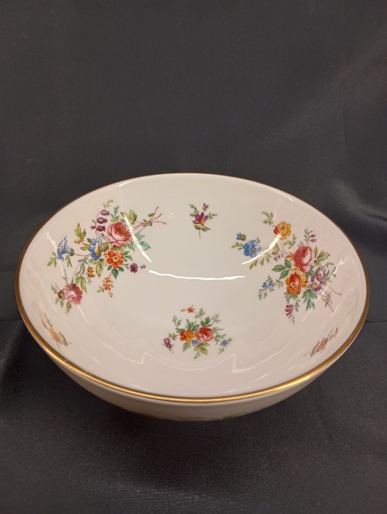 Vintage Minton Marlow Floral 5.5 Inch Gold Rimmed Bone China Bowl England EUC