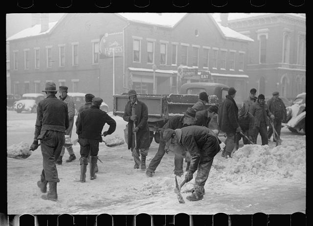Photo:Chillicothe Ohio 1940 Snow Removal Street Workers Shoveling Snow