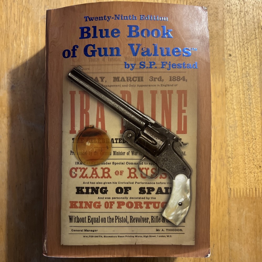29th Edition Blue Book of Gun Values by SP Fjestad Paperback 2008