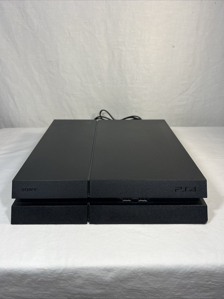 (NICE) Sony PlayStation 4 PS4 500GB CUH-1215A Video Game System Console Only