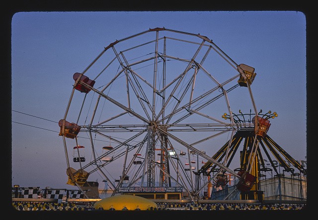 Photo:Seaside Heights New Jersey 1978 Amusement Park Ferris Wheel Rides