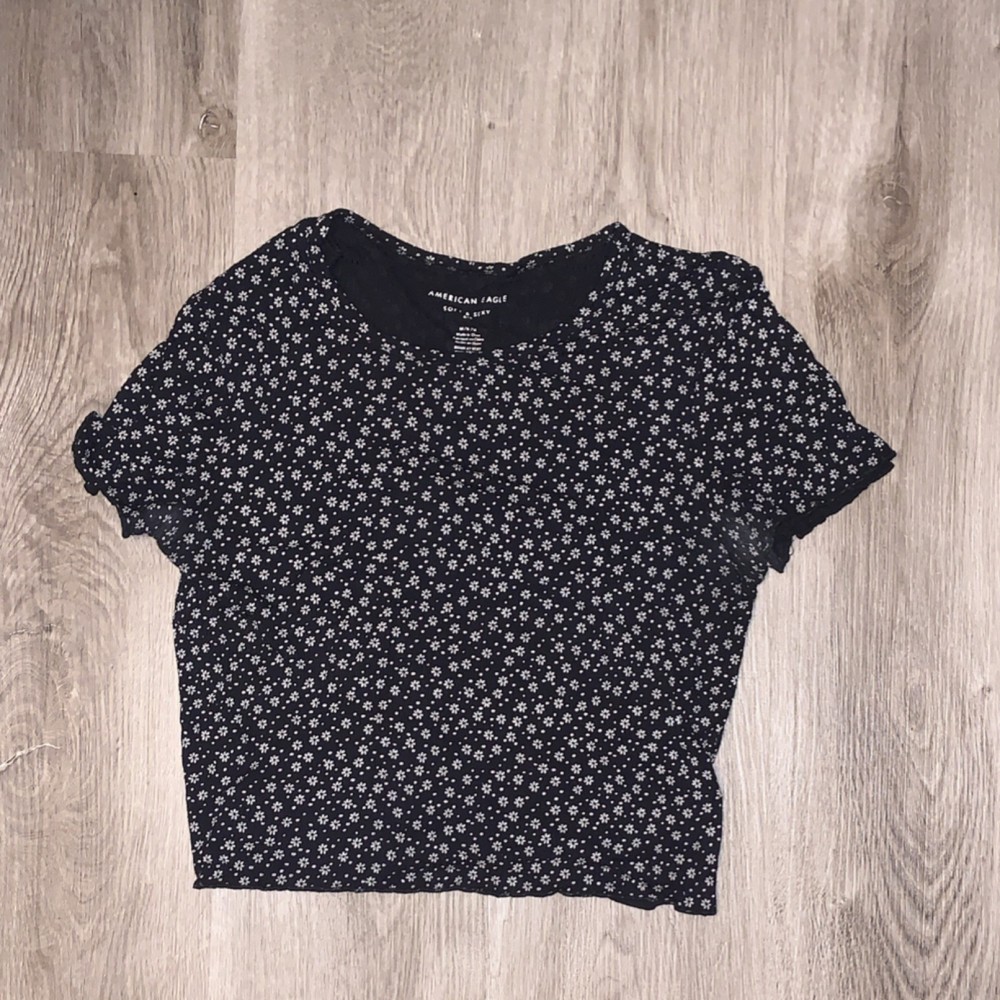 American Eagle Women's Black Floral Rib Crew Neck Cropped Short Sleeve T-Shirt M