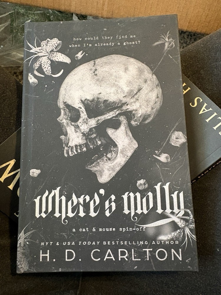 Where's Molly by H. D. Carlton, Cat and Mouse Spin-Off, Paperback Fiction