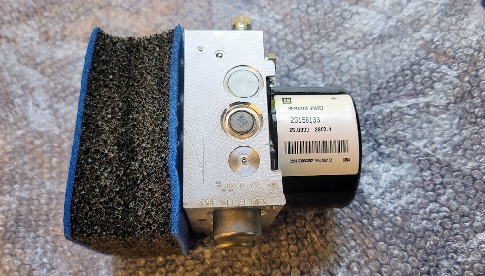 ABS Modulator Valve for AWD GM Vehicles Part 23158133-image