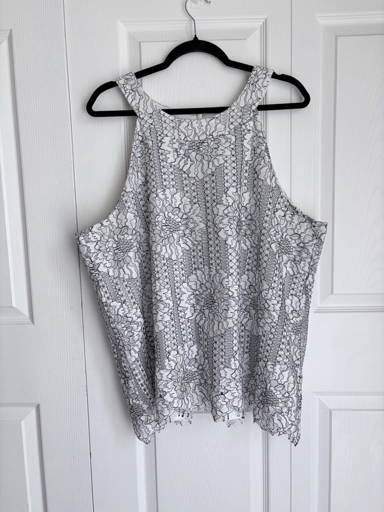 Skies Are Blue Lace Sleeveless Top 2X White Black Floral Boho  Summer Plus Size