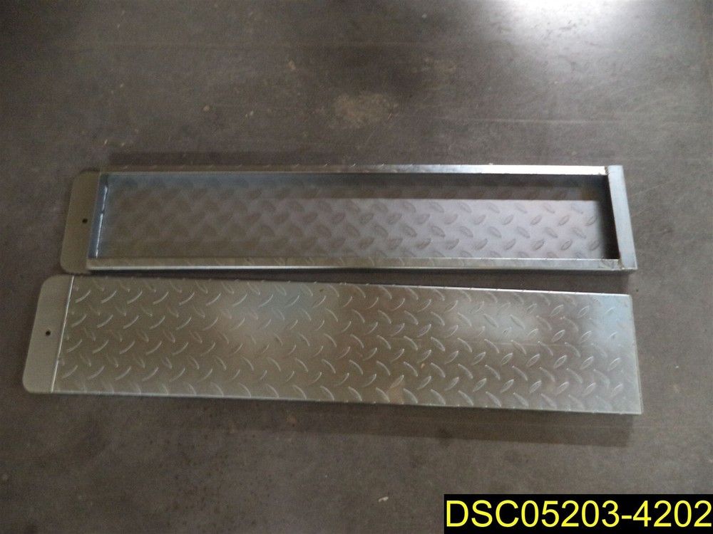Qty = 2: Diamond Plate Ramps Each is 7 5/8