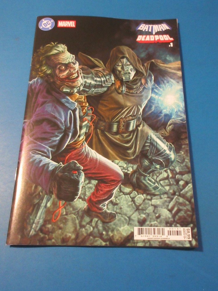 Batman Deadpool #1 Bermejo Dr. Doom variant NM Gem wow Hot Title
