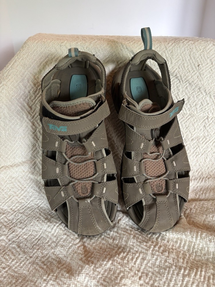 TEVA Sandals Women’s Sz 9 Dozier Tan Bungee Cord Shoc Pad Water Shoes SN 4173
