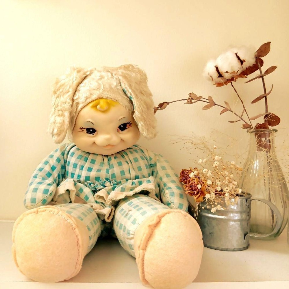 Rushton Rubberface Bunny #98e558