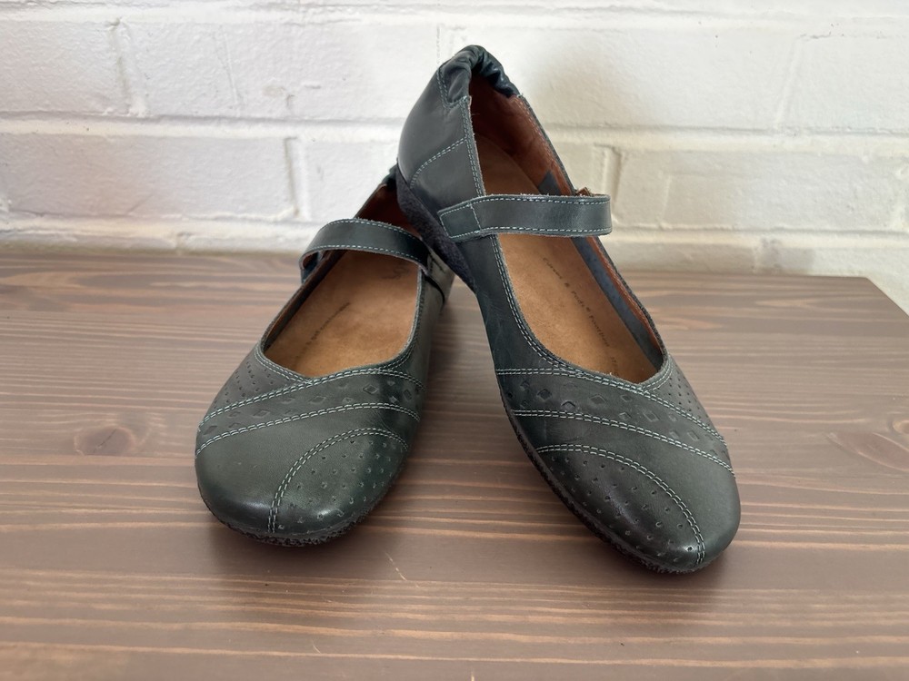 Taos Women Scamp Mary Jane Leather  Flats Shoes Brown Size 6/6.5 Comfort