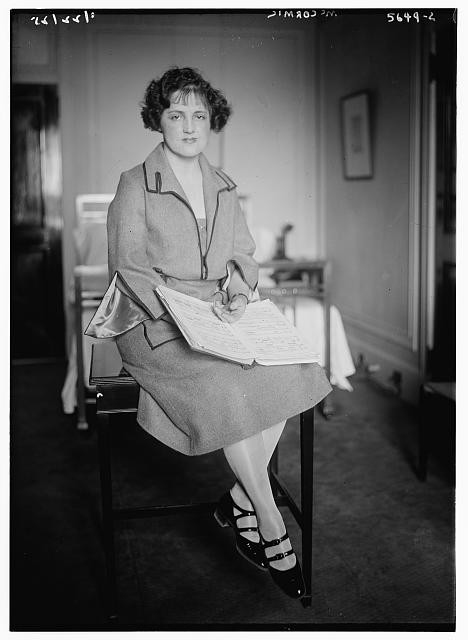 Photo:Mary McCormic Operatic Soprano Portrait 1925
