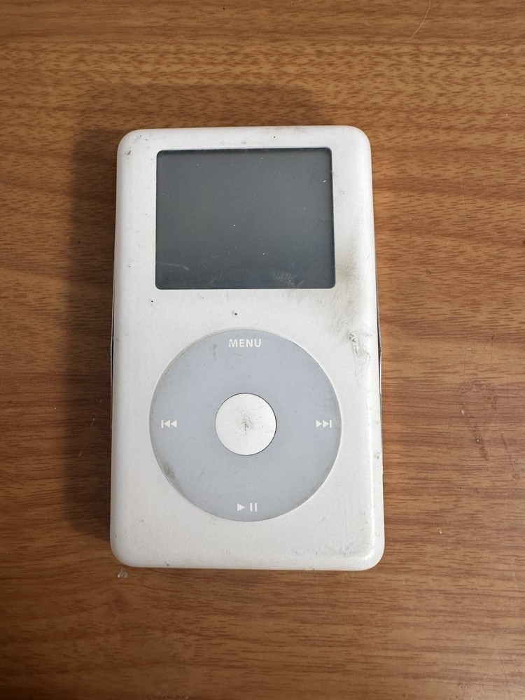 Apple iPod Classic 4th Generation 20GB White