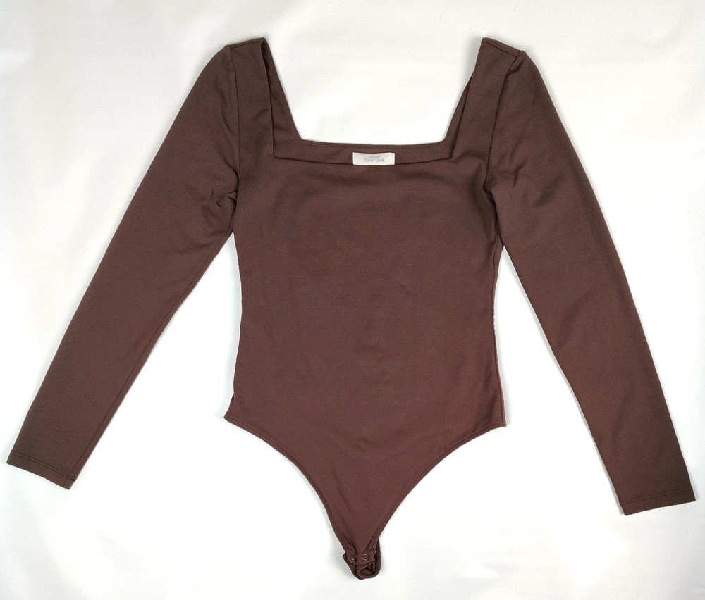 Aritzia Babaton Contour Bodysuit Long Sleeve Brown Square Neck Size M