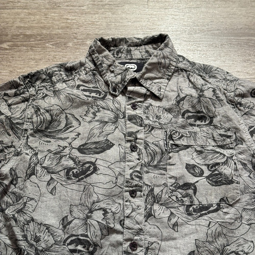 Ecko Unltd Shirt Mens Small Gray Floral Short Sleeve Casual Button Up Skate Y2K