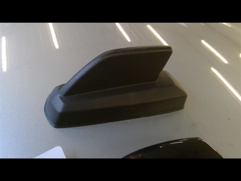 SILVRDO35 2015 Car Antenna Model 378999 Replacement Part