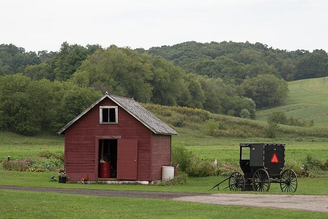 Photo:Trempealeau County Wisconsin Amish Buggy Barn 2016