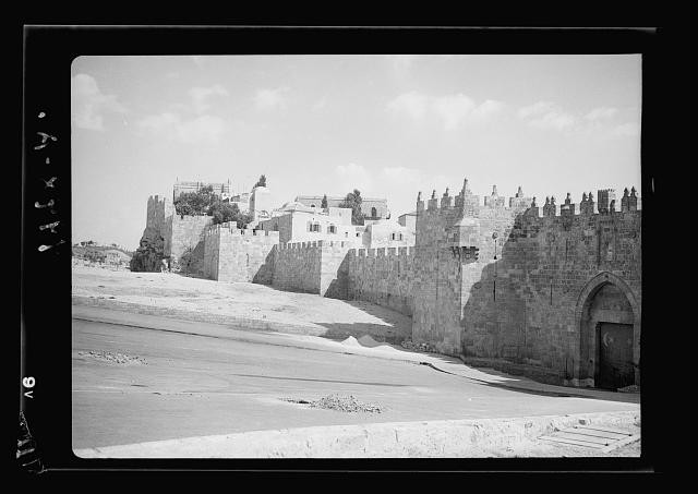 Photo:Damascus Gate Jerusalem Palestine 1938 Closed Wall Baby Home