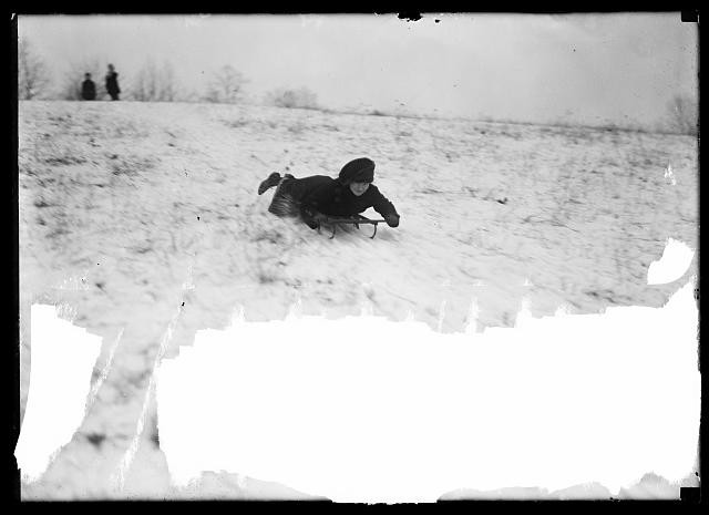 Photo:Washington DC Snow Children Sledding 1910s Winter Hill Sleds