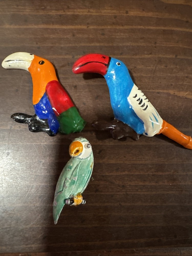 Lot Of 3 Vintage Wooden Parrot Toucan Bird Brooch Pin