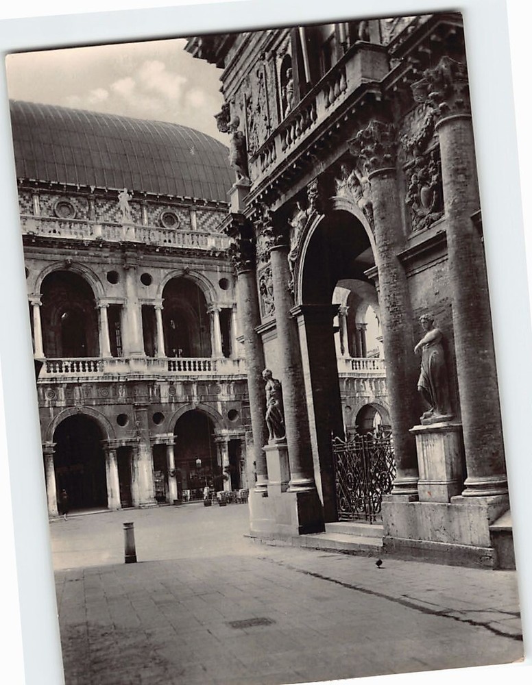 Postcard Loggia del Capitaniato and the Basilica Palladiana in Vicenza Italy