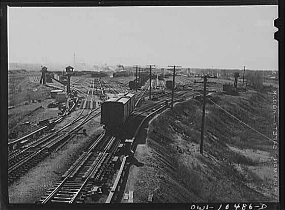 Photo:Chicago Illinois 1910s South Hump Railroad Yard Tracks Switches
