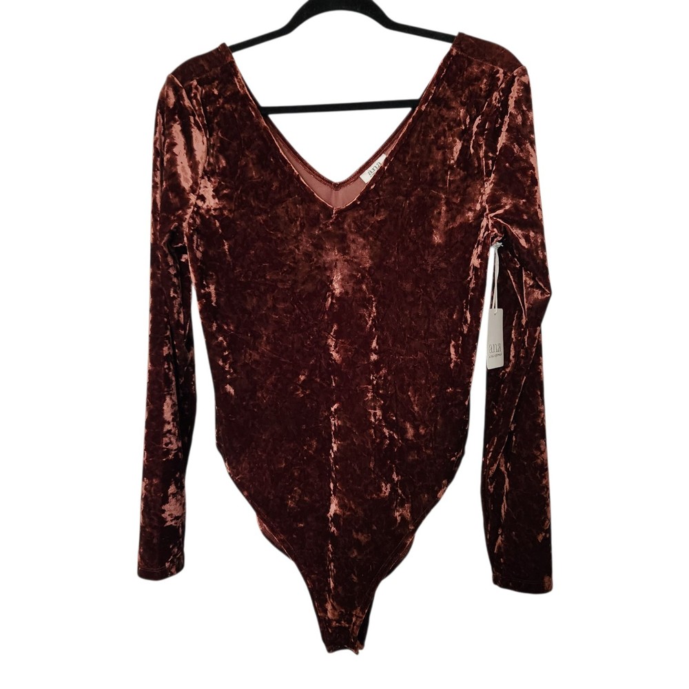 a.n.a A New Approach Velvet Long Sleeve Bodysuit Deep V-Neck Rust Color Size L