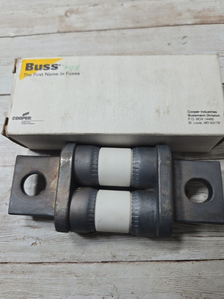 Bussmann Semiconductor FWP-400A 400 Amp Fuse 700 Volt