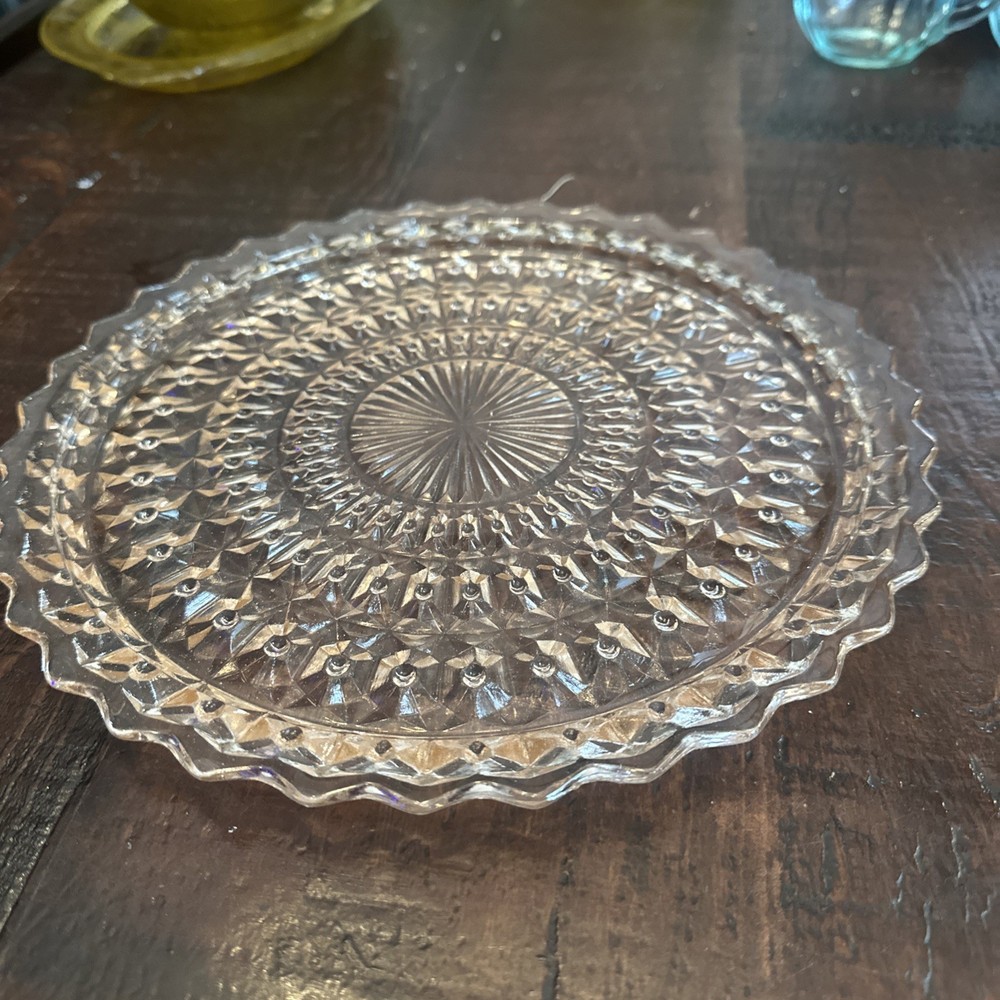 Jeanette Depression Glass Holiday Pink Buttons & Bows Cake Plate 10