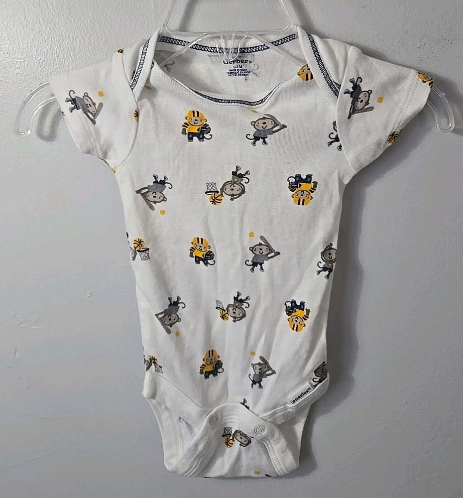 Gerber Baby Onesie 0-3 Months Sports Monkey Print Short Sleeve Bodysuit Infant