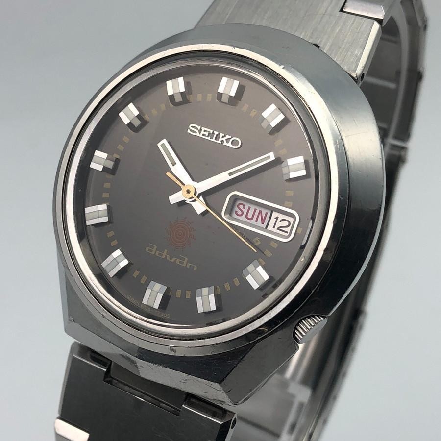 Seiko 1972 Advanced Automatic Watch with Two-Tone Dial - Highly Accurate-image