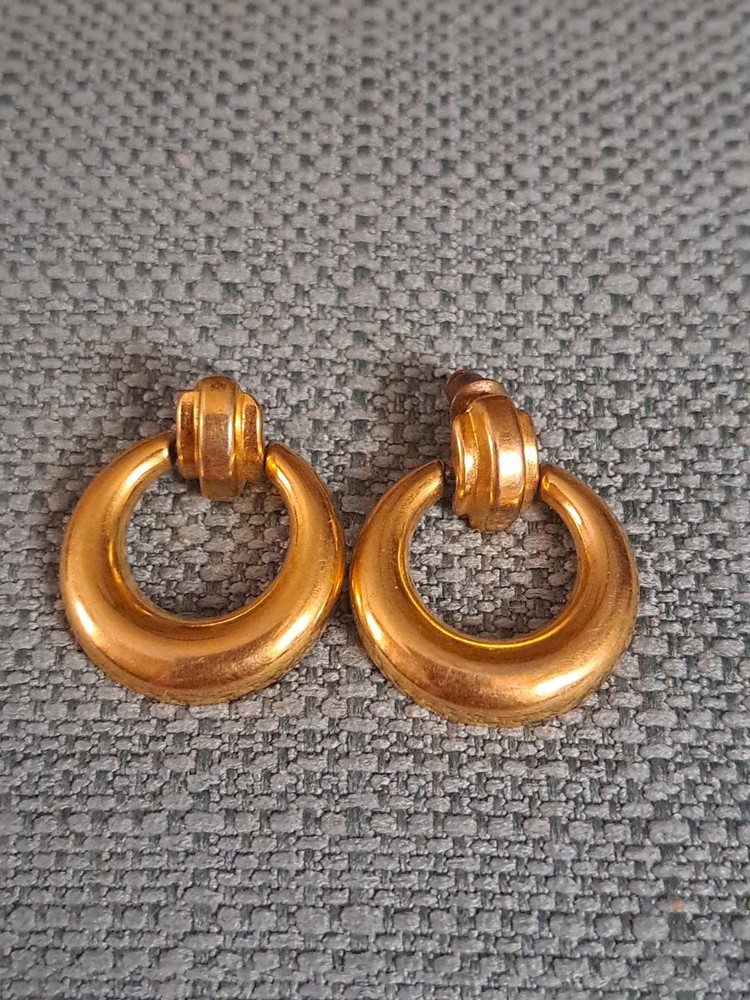 Vintage Gold Tone Door Knocker Pierced Earring