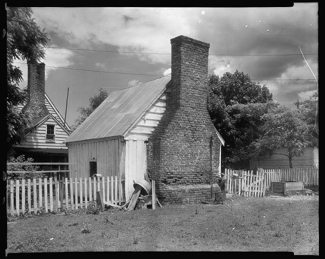 Photo:Wilmington Westmoreland County Virginia 1930s Brick Cottage Chimney