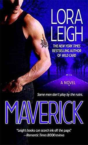 Maverick (Elite Ops, Book 2) - Paperback, by Leigh Lora - Acceptable