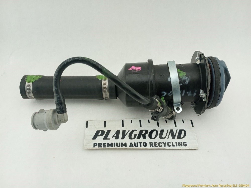 Maserati Quattroporte M139 Fuel Gas Filler Neck Tube With Cap Fits 2003-2008 03