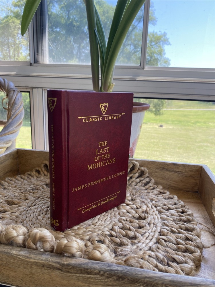 THE LAST OF THE MOHICANS By James Fennimore Cooper, 2011, Printed In India. VG.