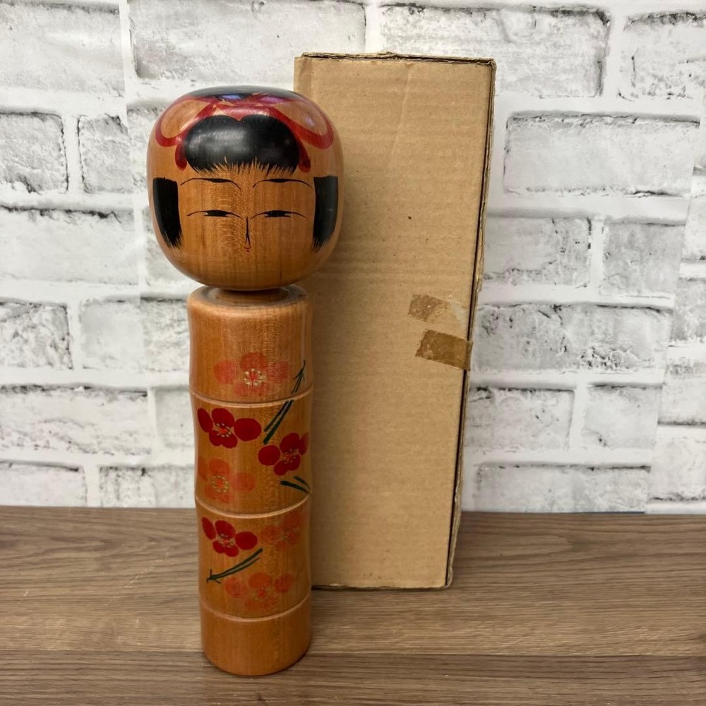 A-Wall Showa Retro Wooden Kokeshi Doll Poppy Traditional Craft Vintage Decor