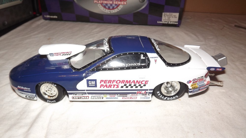 1/24 Action 1997 Warren Johnson GM Performance Parts Pontiac NHRA Pro Stock Car