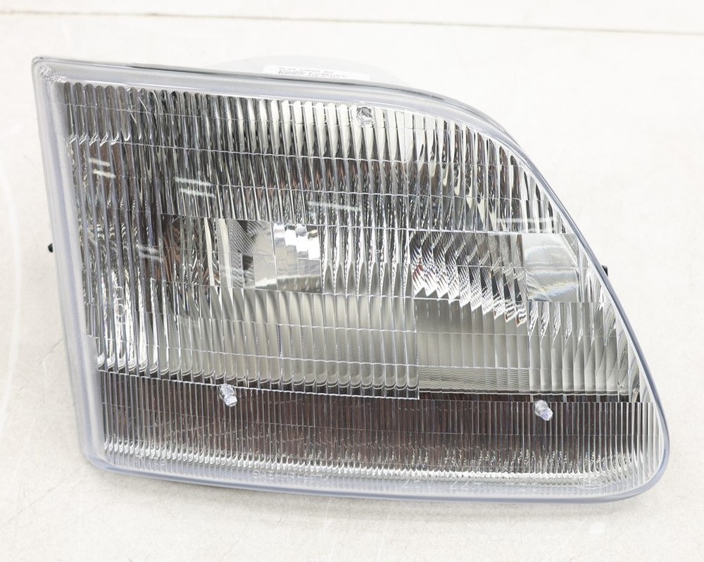 Ford F150 Pickup Headlight 842748 (1997-2004) Replacement Capsule