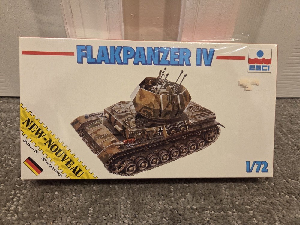 ESCI Flakpanzer IV, 1/72 Scale Model Kit No 8310 - SEALED