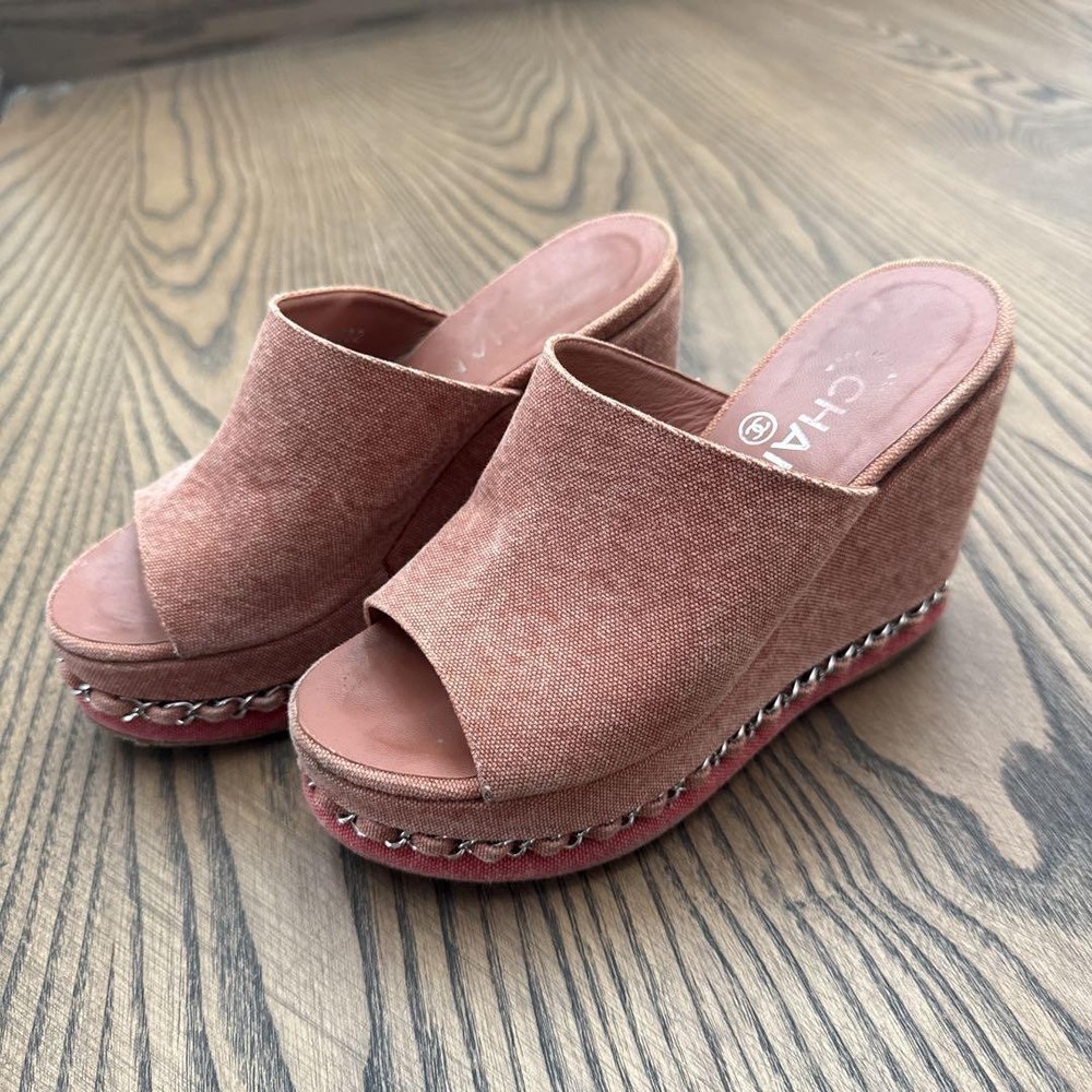 CHANEL Red Denim Wedge Sandals US5.5 Authentic Japan RIN