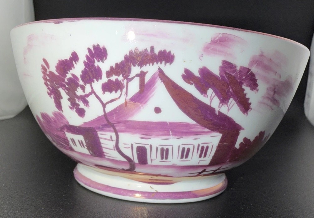 Sunderland Pink Lustre Bowl. House Design c. 1820