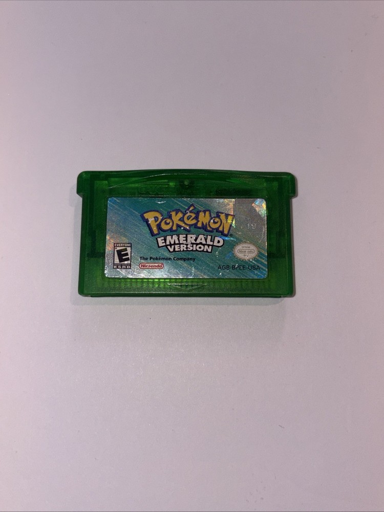 Pokémon: Emerald Version Game Boy Advance 2005 Cartridge Authentic