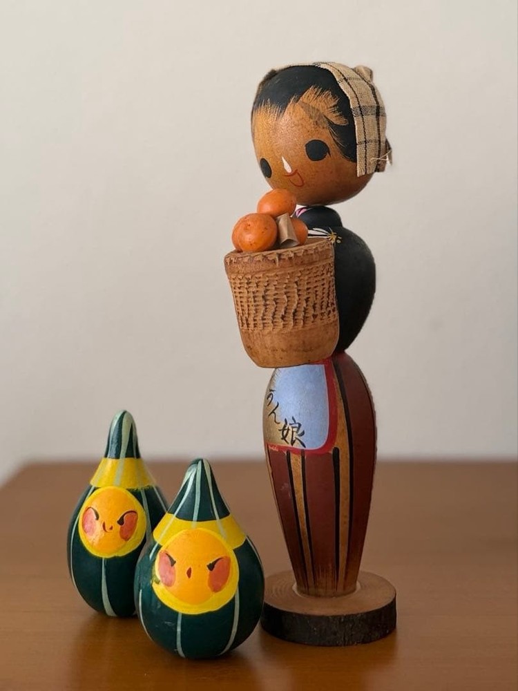 Retro Wooden Kokeshi Doll Girl with Colorful Decor 21.5cm Showa Retro