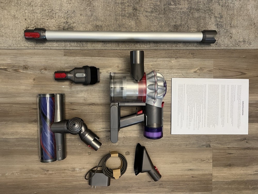 Dyson V7 Animal Powerful Cordless Stick Vacuum for Pet Hair
