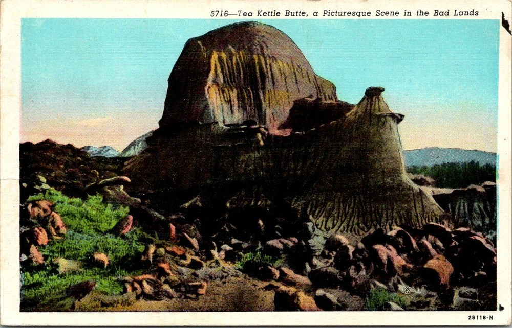 c1950 Picturesque Tea Kettle Butte North Dakota Vintage Postcard