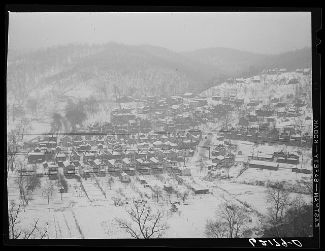 Photo:Aliquippa Pennsylvania 1941 Snowy Townscape Coal Town Aerial View
