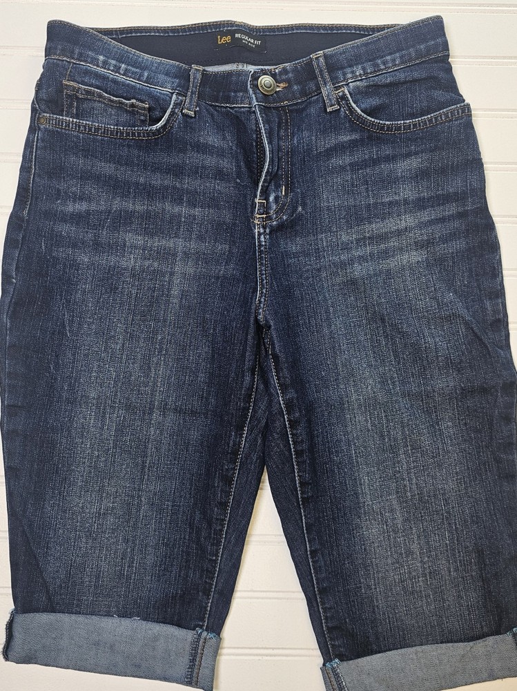 Lee Relaxed Fit Mid Rise Denim Cropped Pants Dark Wash Women's Size 8 Medium