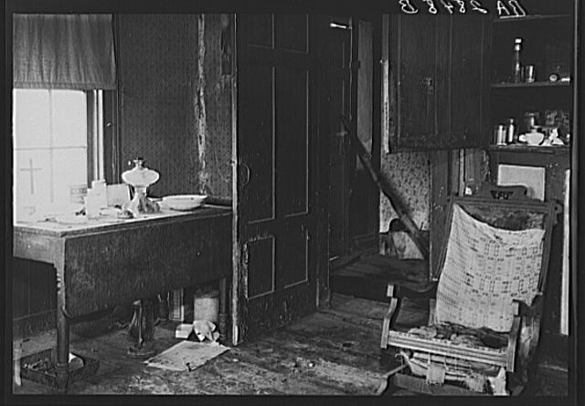 Photo:Albany County New York 1936 Farmhouse Kitchen Interior Wildlife Area